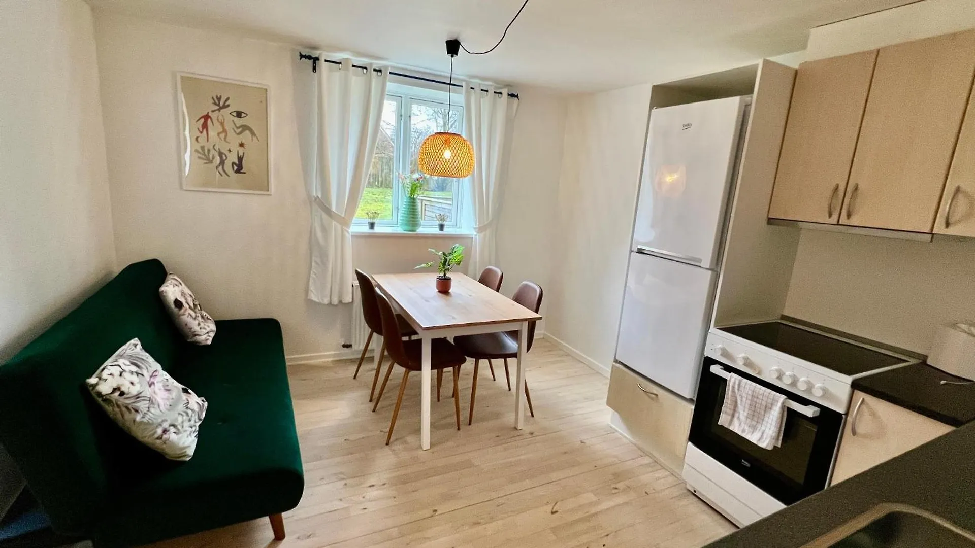 5 Minute Walk To Lego House - 50M2 Apartment With Garden / A Unit Billund Semesterbostad